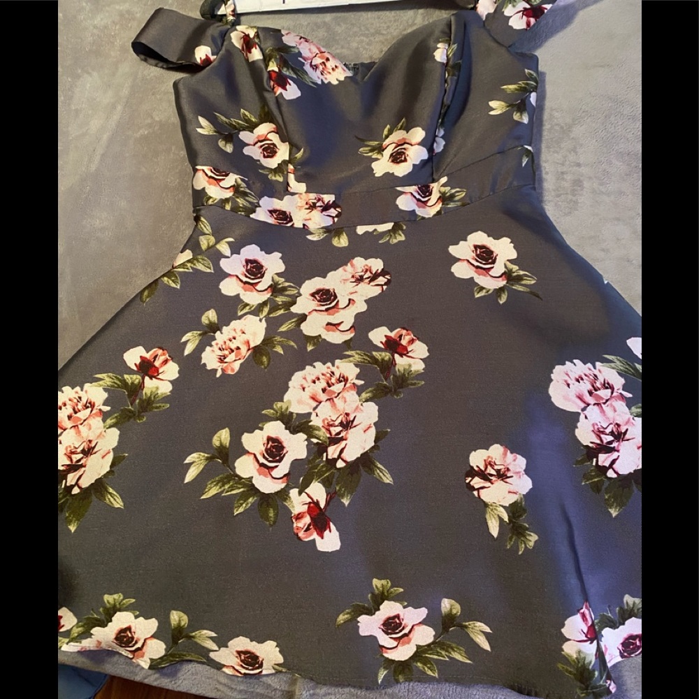 Gray flowered dress